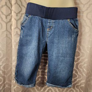 Maternity Bermuda shorts by Attitude unknown size Medium